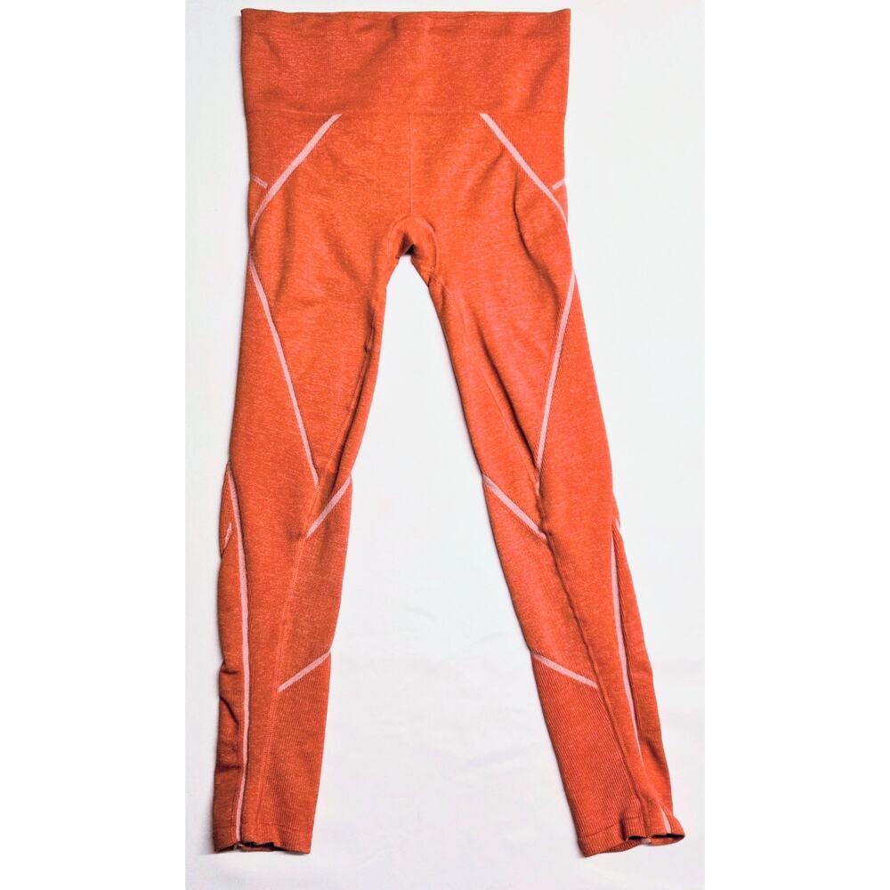 Athleta Seamless Embodiment Coral Red Yoga Crop Leggings Womens Size Small